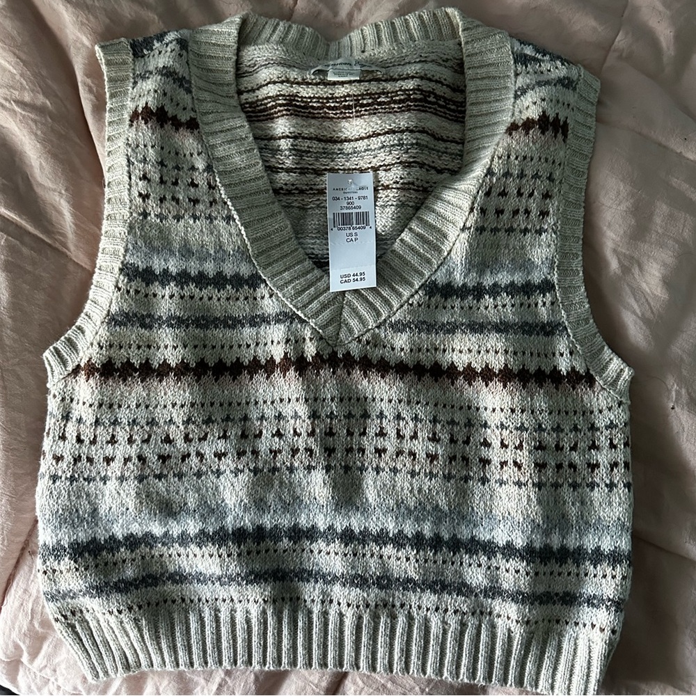 bnwt american eagle sweater vest